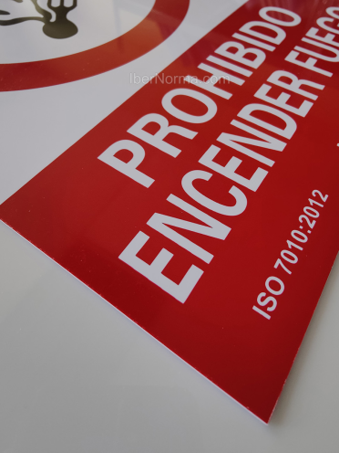 Señal Prohibido encender fuego - PVC - NMZ (Normaluz)