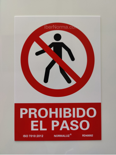 Señal Prohibido el paso - PVC - NMZ (Normaluz)