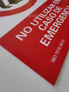 Señal No utilizar en caso de emergencia - PVC - NMZ (Normaluz) 2