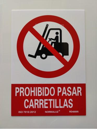 Señal Prohibido pasar carretillas - PVC - NMZ (Normaluz)