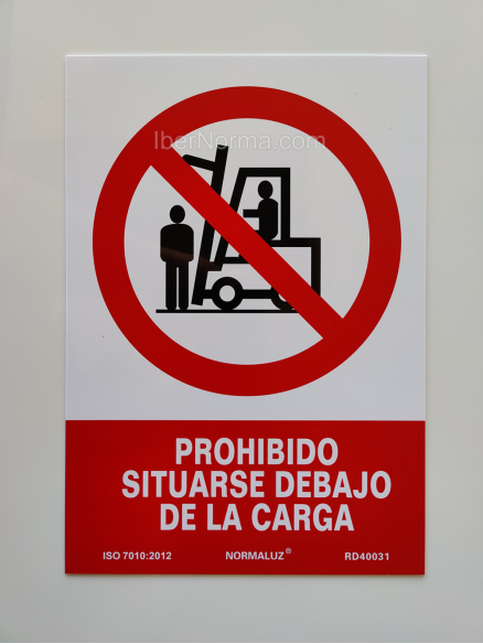 Señal Prohibido situarse debajo de la carga - PVC - NMZ (Normaluz)