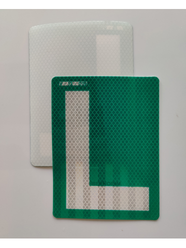 Pegatina V13 Placa L conductor novel 100% Homologada adhesiva de alta adherencia para coche - Vinilo Reflectante - IberNorma